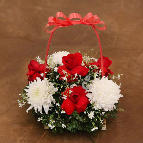 Sundry Sound - Mixed rose basket
