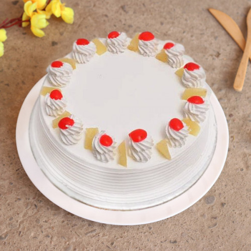 Rich Pineapple Cake: Available in Half Kg, One Kg, One and Half Kg, Two Kg & Three Kg Rich Pineapple Cake