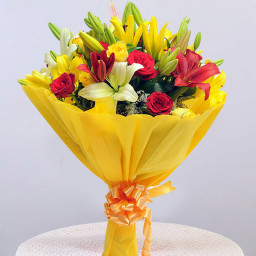 Shiny Gold - Red rose bouquet