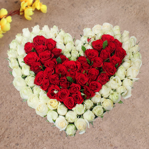 Heart Shape Rose Magic - Red rose arrangement