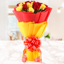 Yellow And Red Roses - Red rose bouquet