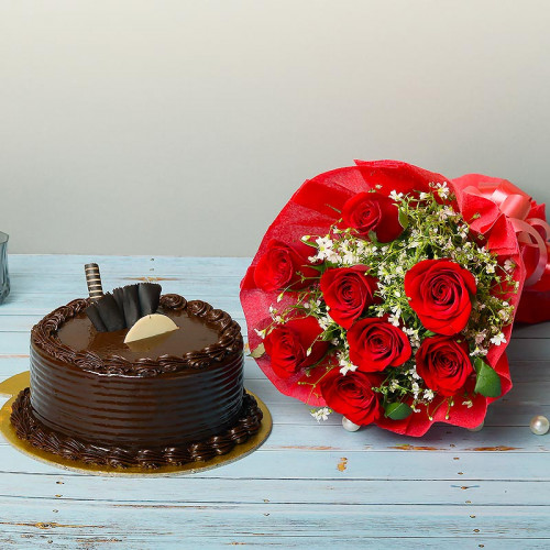 Hear The Love: A Gift Combo of 8 Red Roses and 0.5 Kg Chocolate Truffle Cake