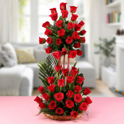 Echoing in Love - Red rose basket