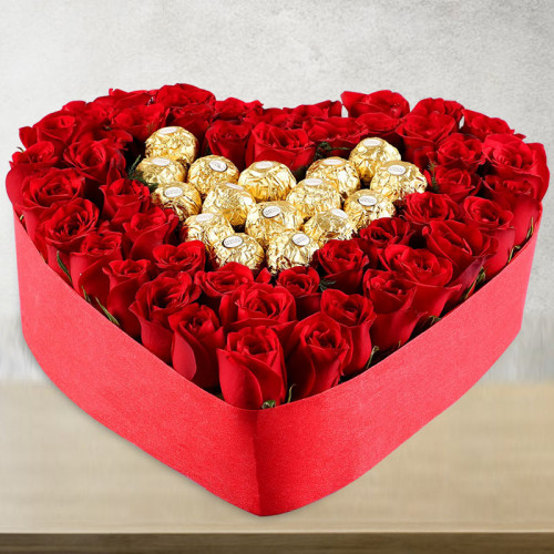 Intimacy Bounded - Red rose bouquet