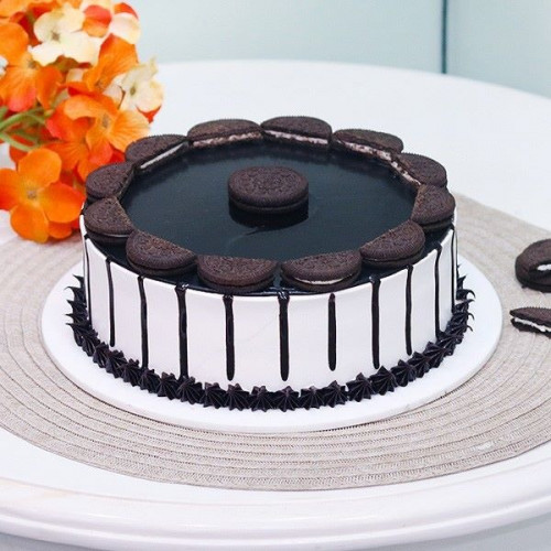Oreo Layered Vanilla Munch: Available in Half Kg, One Kg, One and Half Kg, Two Kg & Three Kg Oreo Layered Vanilla Munch