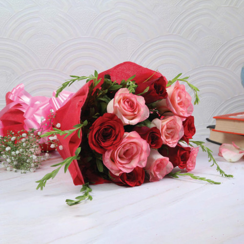 Passion meets Grace - Red rose bouquet