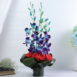 Crimson Symphony - Red rose bouquet