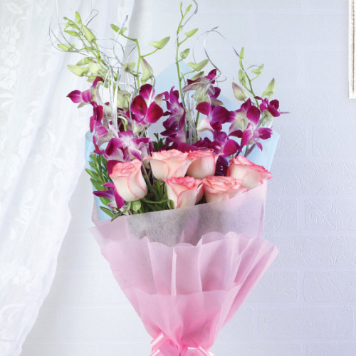 Enchanted Harmony - Pink rose bouquet