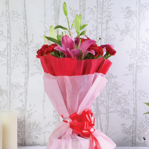Blushing Elegance - Red lilies bouquet