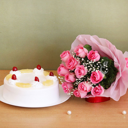 Graceful Gesture: A Gift Combo of 8 pink roses and 0.5 kg pineapple cake