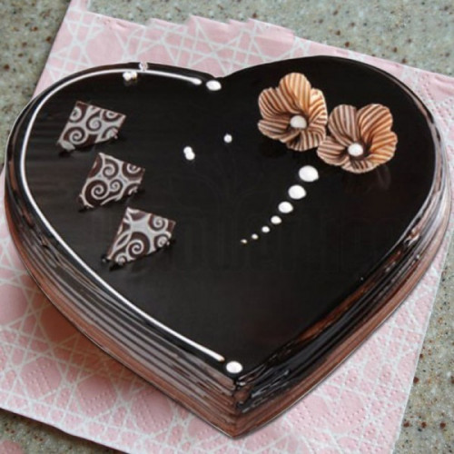 Heart Shaped Truffle Cake: Available in Half Kg, One Kg, One and Half Kg, Two Kg & Three Kg Heart Shaped Truffle Cake