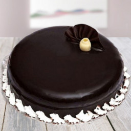 Dark Chocolate Cake: Available in Half Kg, One Kg, One and Half Kg, Two Kg & Three Kg Dark Chocolate Cake