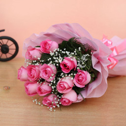 8 Pink Roses