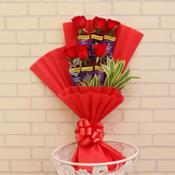 Quintessential Love - Red rose bouquet